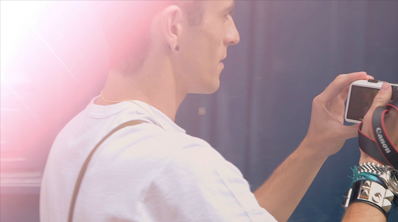 Canon EOS M Paris Motion Production Paris Dani Kiwi Meier ManaMedia Mana Bryce Gubler Pelayo Diaz Rachel Khoo Fashion Blogger Food blogger Post production